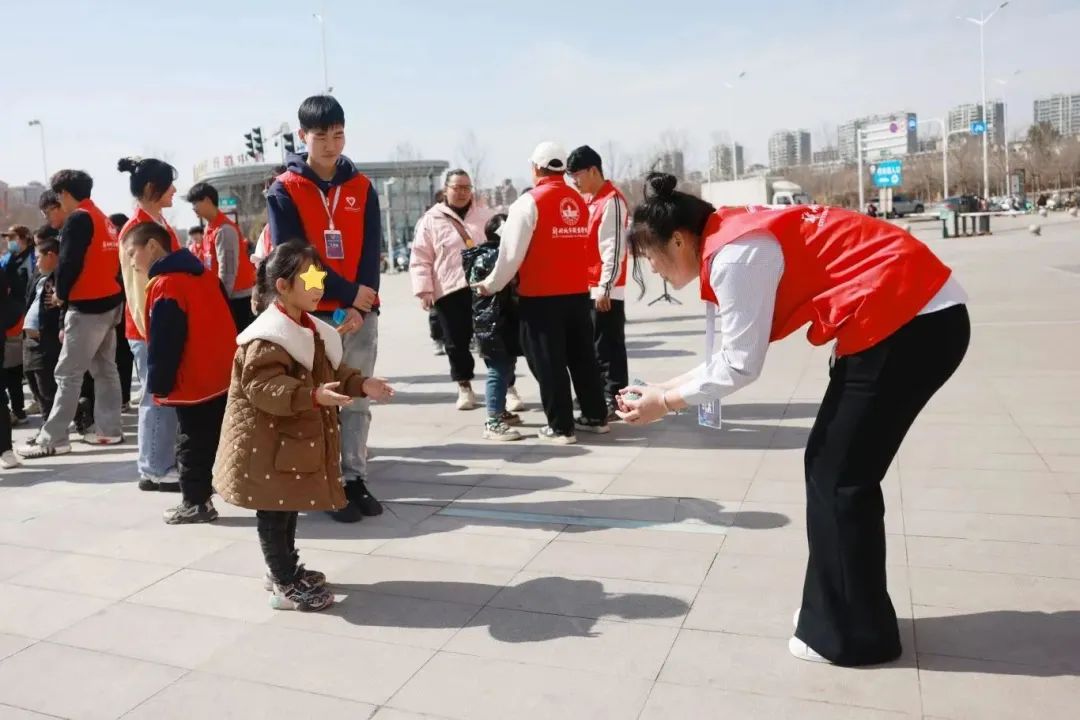 走进特殊儿童背后的妈妈们